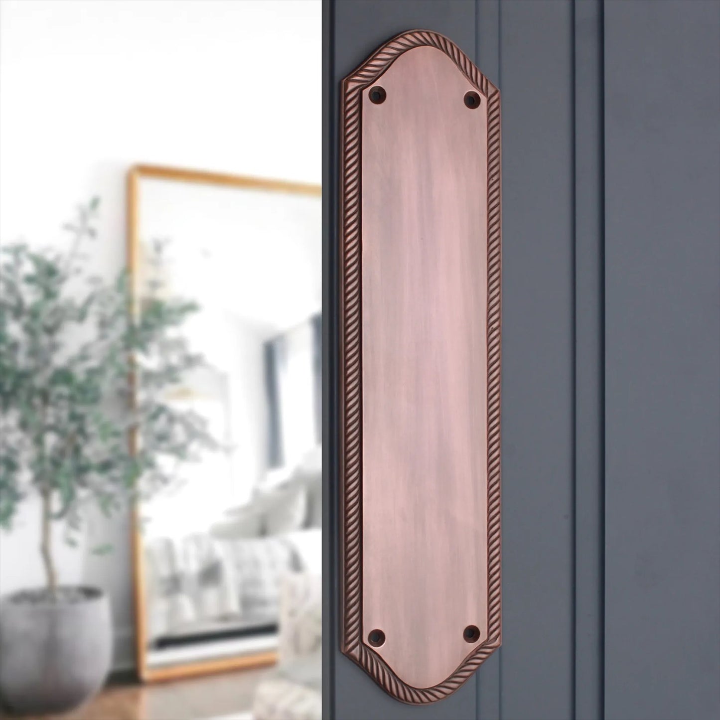 Georgische halbrunde Fingerplatte, 295 mm, gealterte Bronze