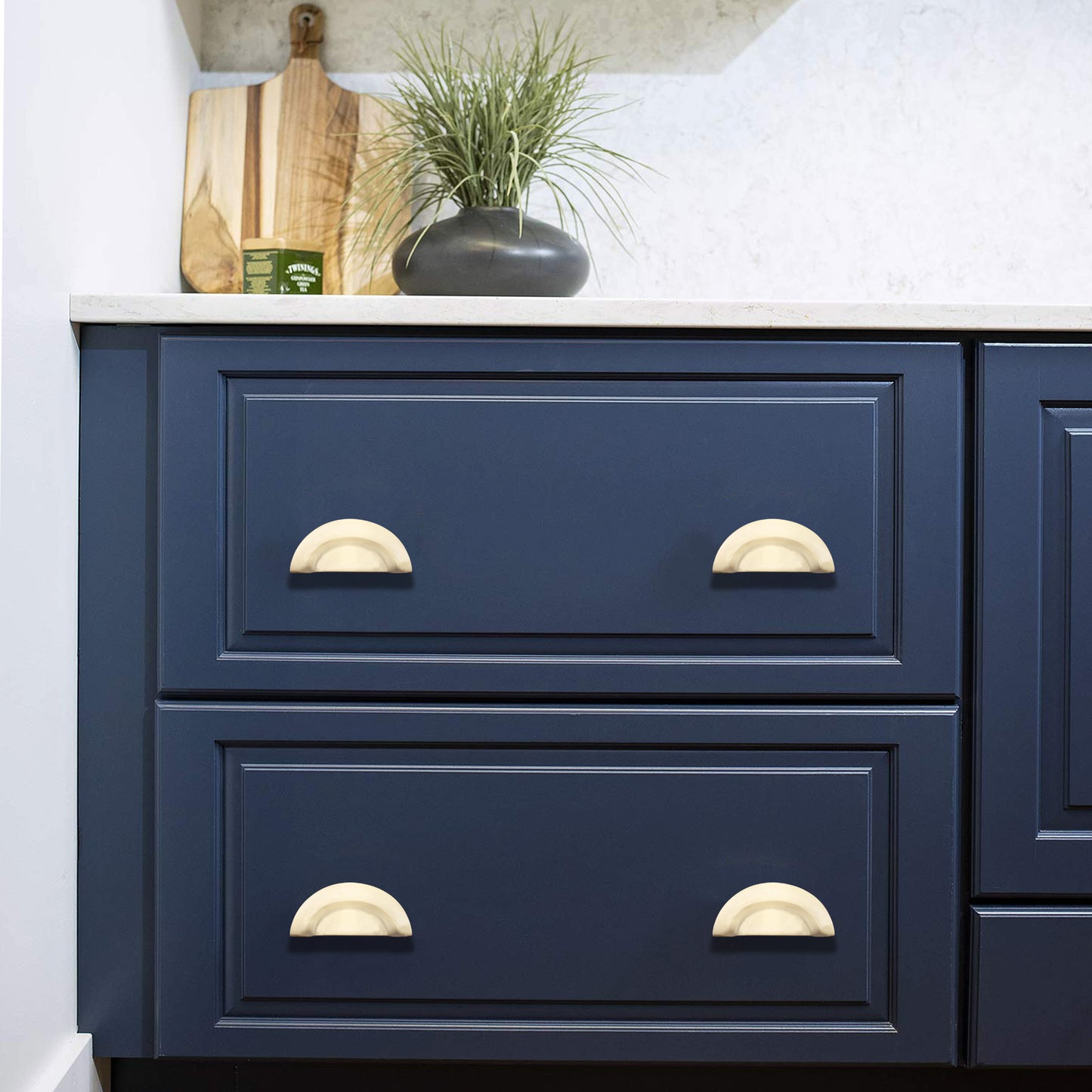 Slim Cup Handle Large Satin Brass