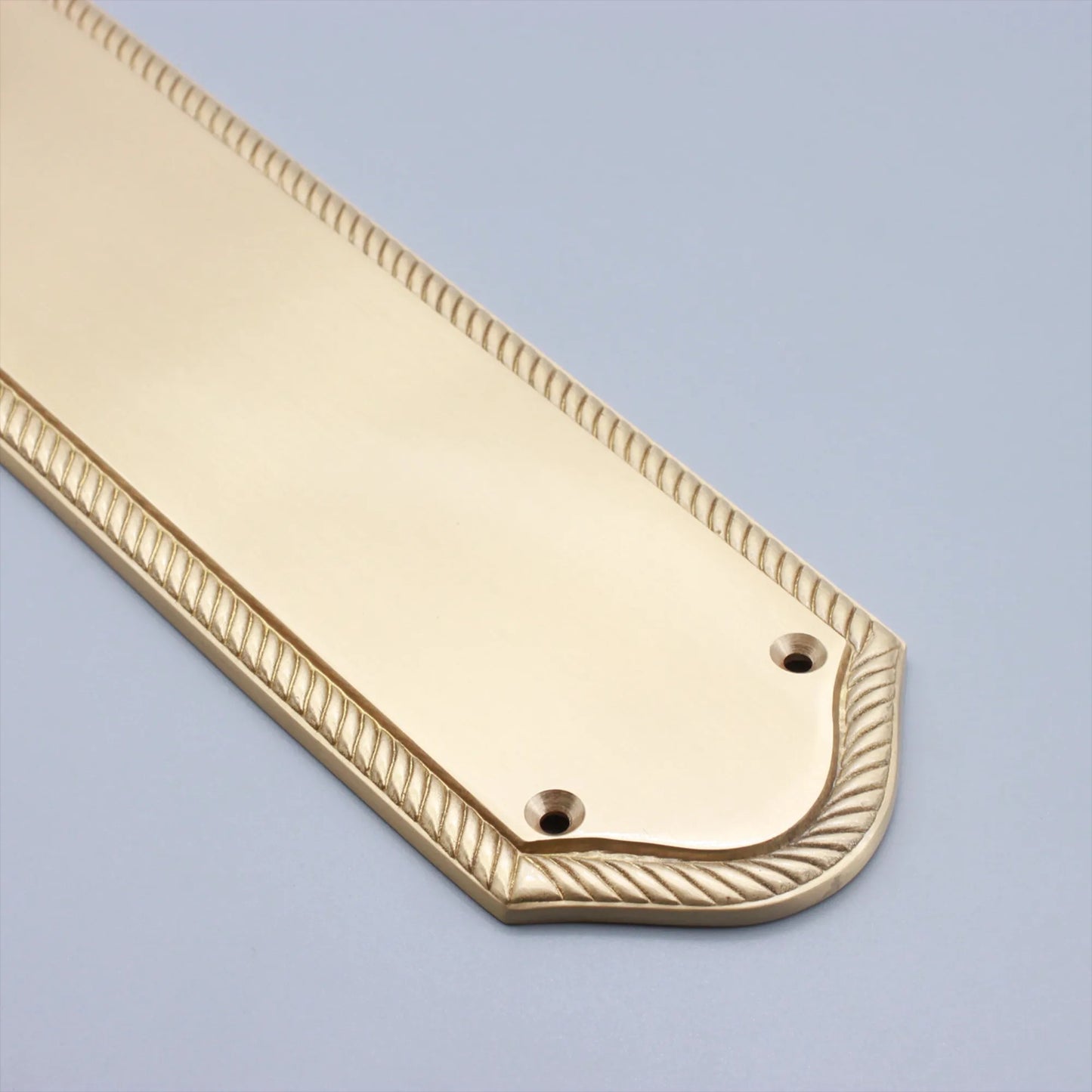 Plaque de doigt géorgienne demi-ronde 295 mm en laiton satiné