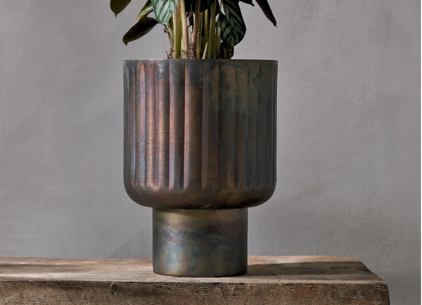 Dasalla Planter - Aged Brass