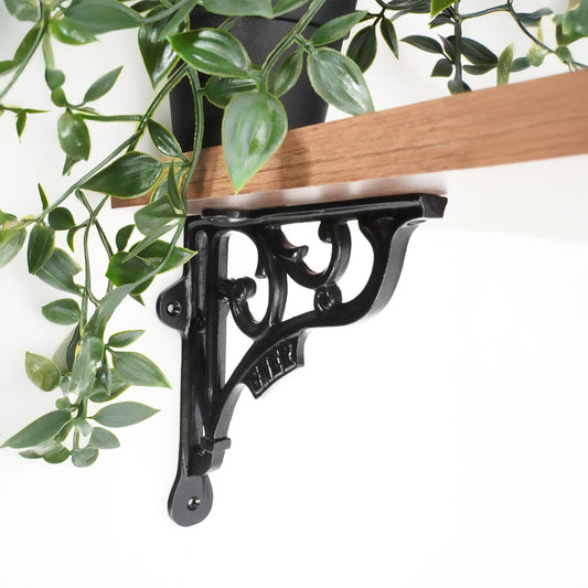 GNER Shelf Bracket Black 150x150mm
