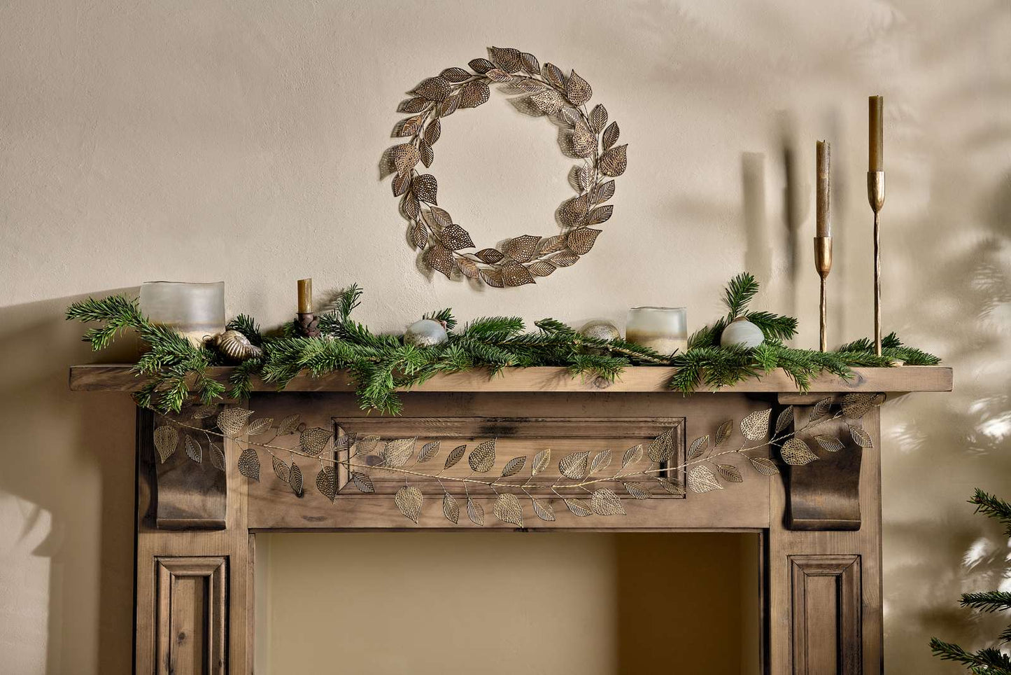 Antique Brass Wreath Home Decor