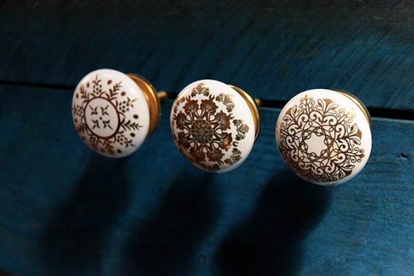 BOUTONS DE PLACARD EN CÉRAMIQUE KALÉIDOSCOPE