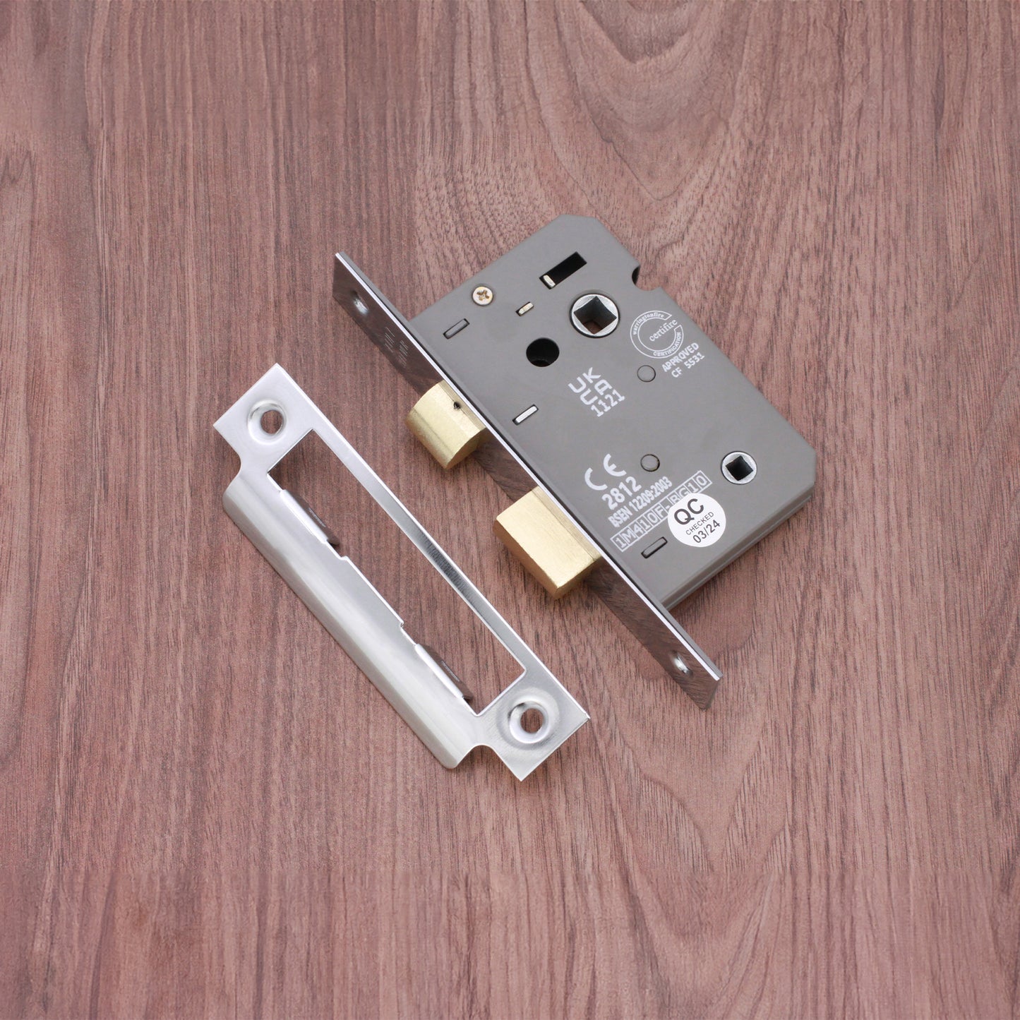 2.5" CE 3 Lever Bathroom Lock FD60 - Polished Nickel