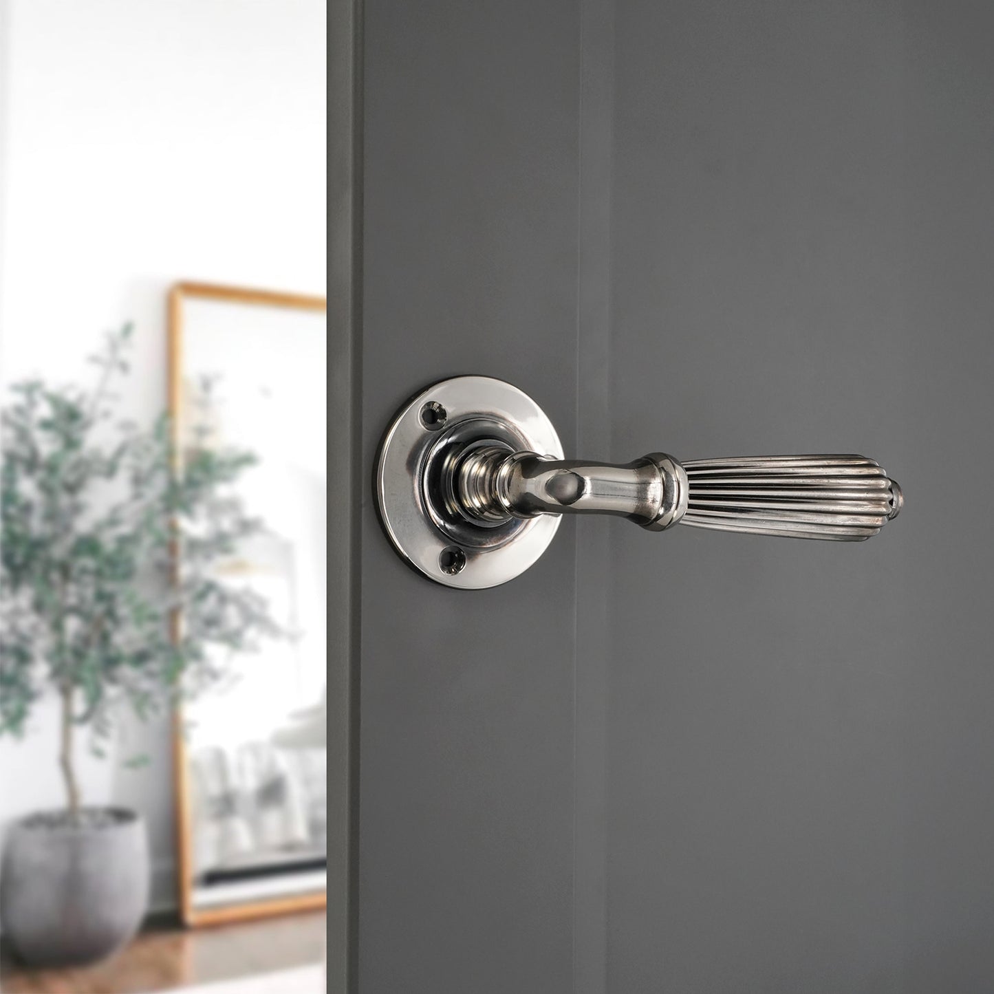 Türgriff mit Regency-Hebel, gealtertes Nickel