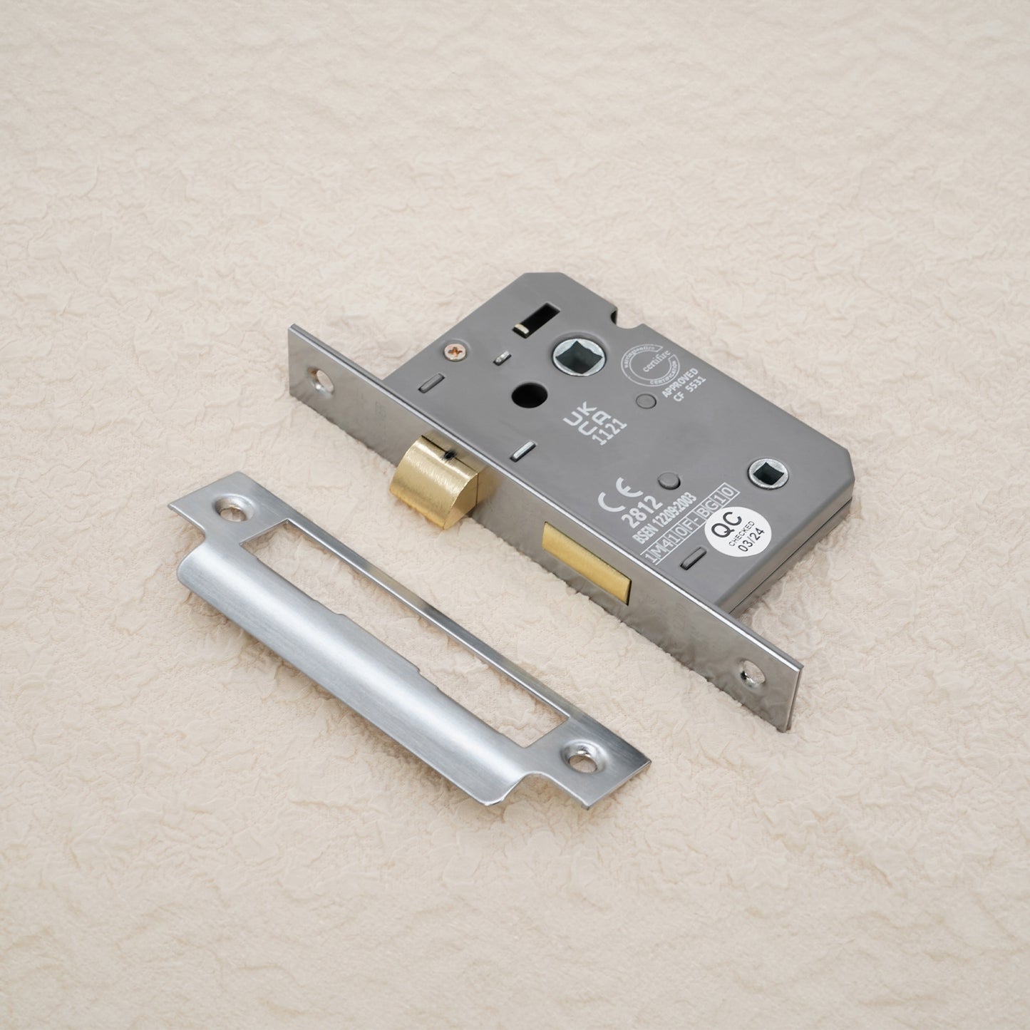 2.5" CE 3 Lever Bathroom Lock FD60 - Satin Chrome