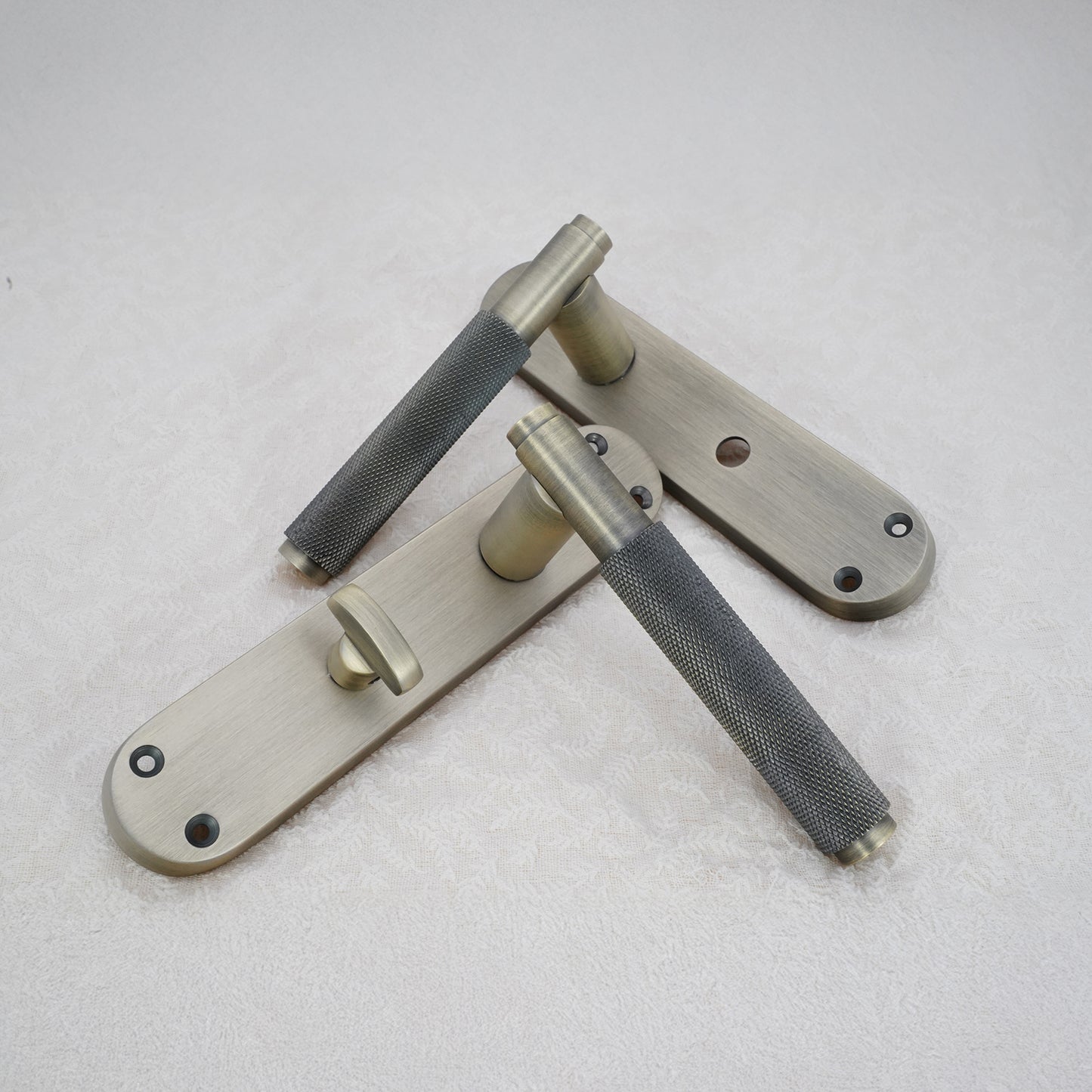 Connaught Knurled Lever on Backplate Bathroom Matt Antique