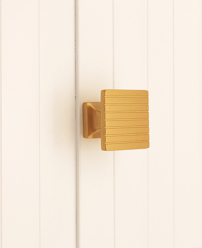 Striped Brass Cabinet Handles Home Decor