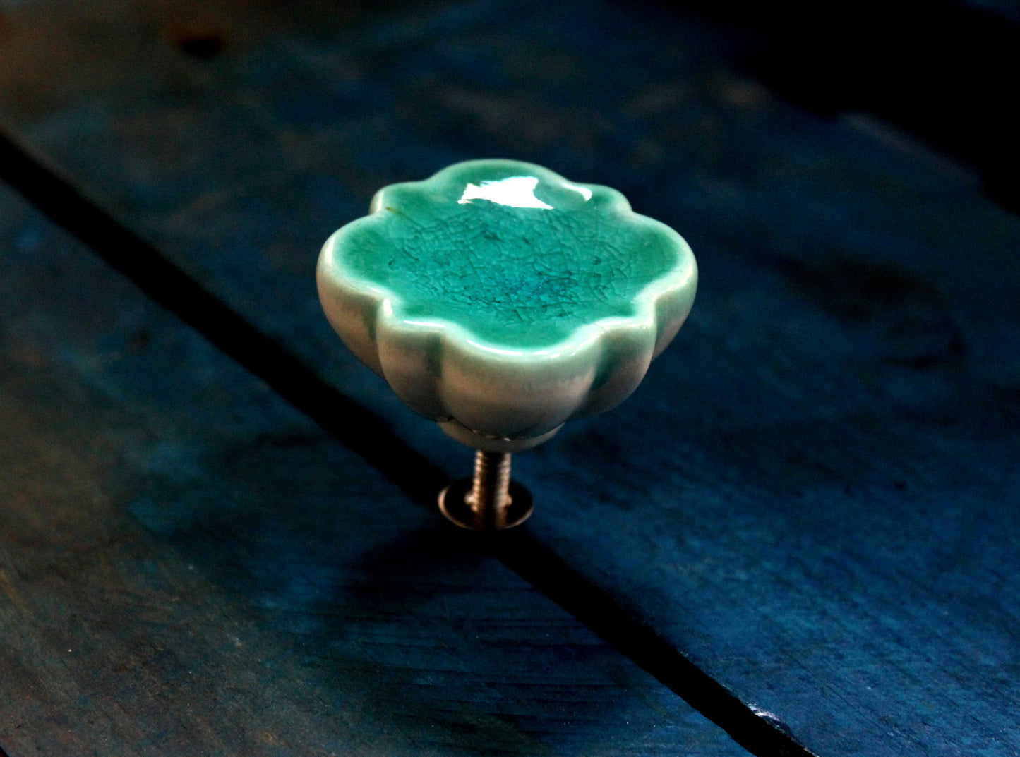 BOUTONS DE PLACARD EN CÉRAMIQUE CRYSTENE ÉMERAUDE