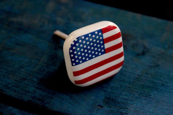 FLAG CERAMIC CUPBOARD KNOBS