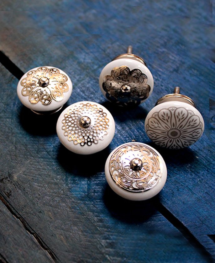 Ceramic cupboard store knobs