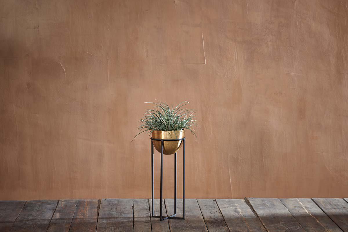 Atsu Planter Stand