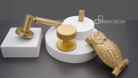 Vintage Aesthetics and Modern Hardware: A Perfect Combo