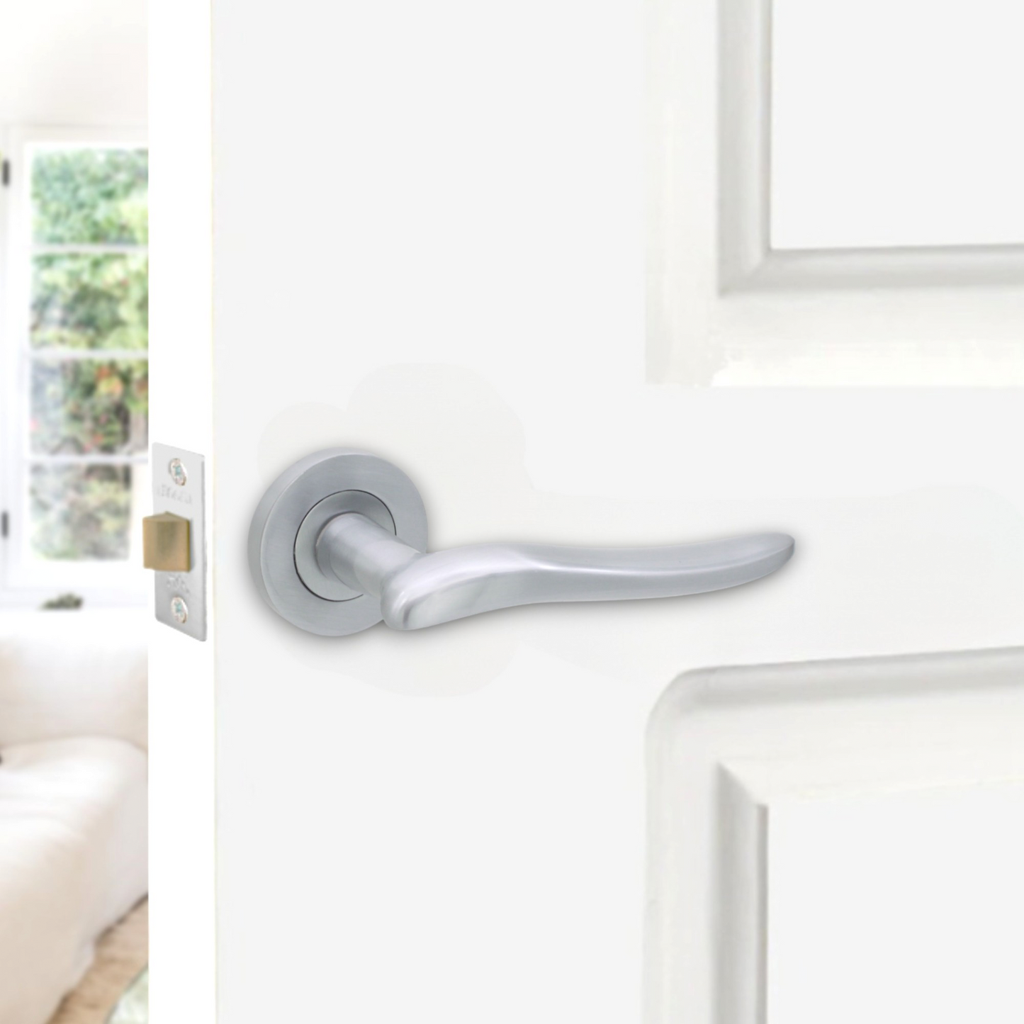 Senza Lever on Rose Satin Chrome Latch Pack
