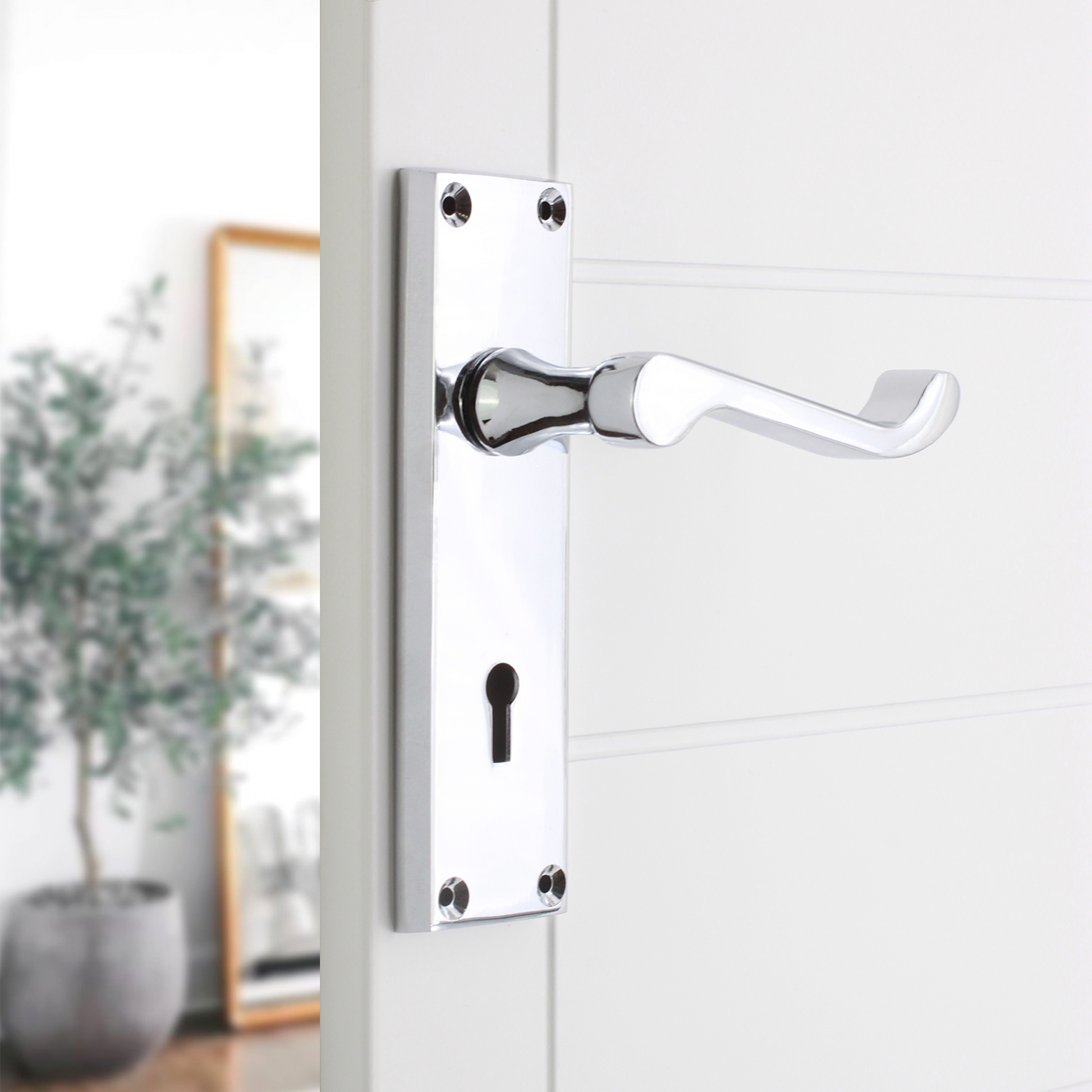 Polished Chrome Lever On Backplate Door Handles Home Decor