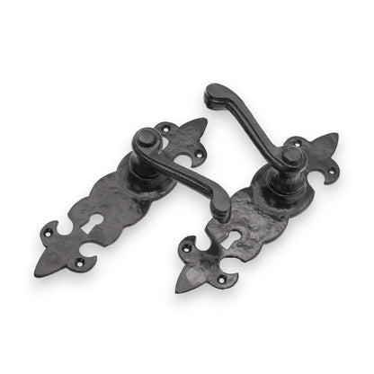 Fleur De Lys Lever Handle Matt Black