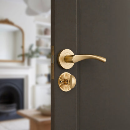 Polished Brass Beehive Turn & Release Home Decor