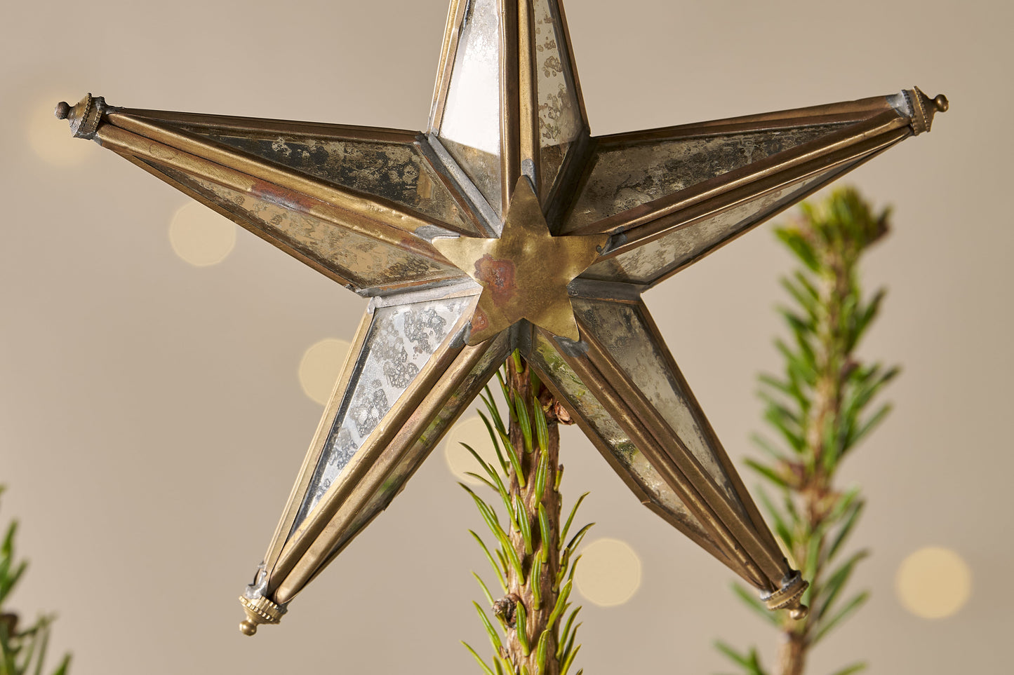Bakara Star Tree Topper