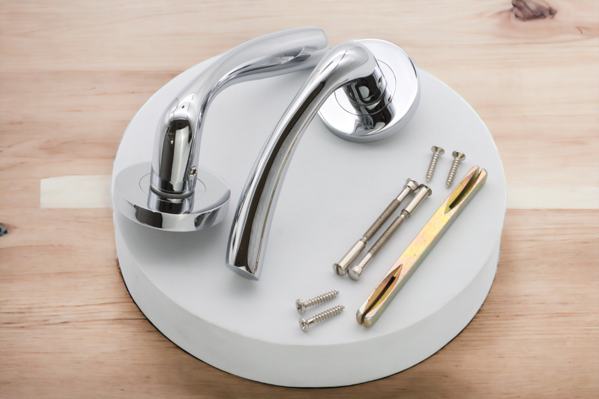 Polished Chrome Lever Door Handle Home Decor