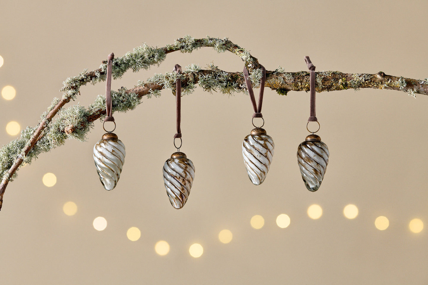 Gold & Cream Baubles Home Decor