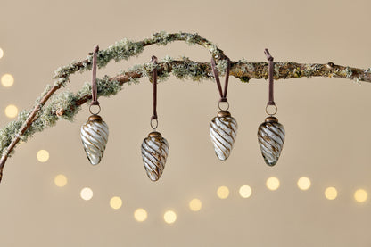 Gold & Cream Baubles Home Decor
