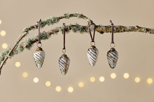 Gold & Cream Baubles Home Decor