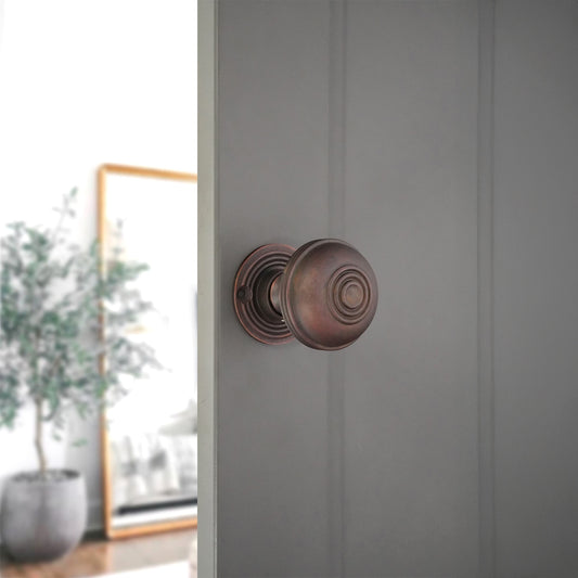 Bouton de porte Bloxwich à rebord/à mortaise de 50 mm, bronze vieilli