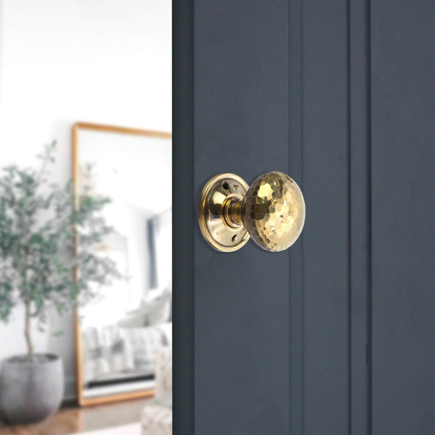 Hammered Rim Door Knob Aged Brass Home Decor