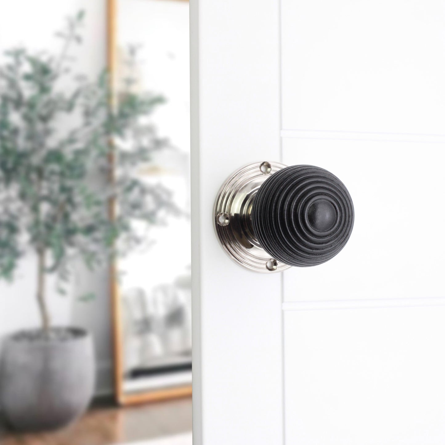 Ebonised Beehive Wooden Door Knob Home Decor