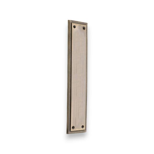 Georgische Fingerplatte, 285 mm, antikes Messing