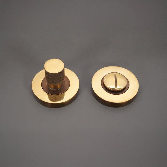 Bijou Knurlmond à bouton tournant et déverrouillage en laiton vieilli