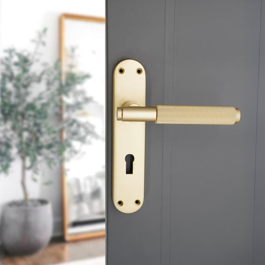 Connaught Knurled Lever on Backplate Lock Pack Satin Brass