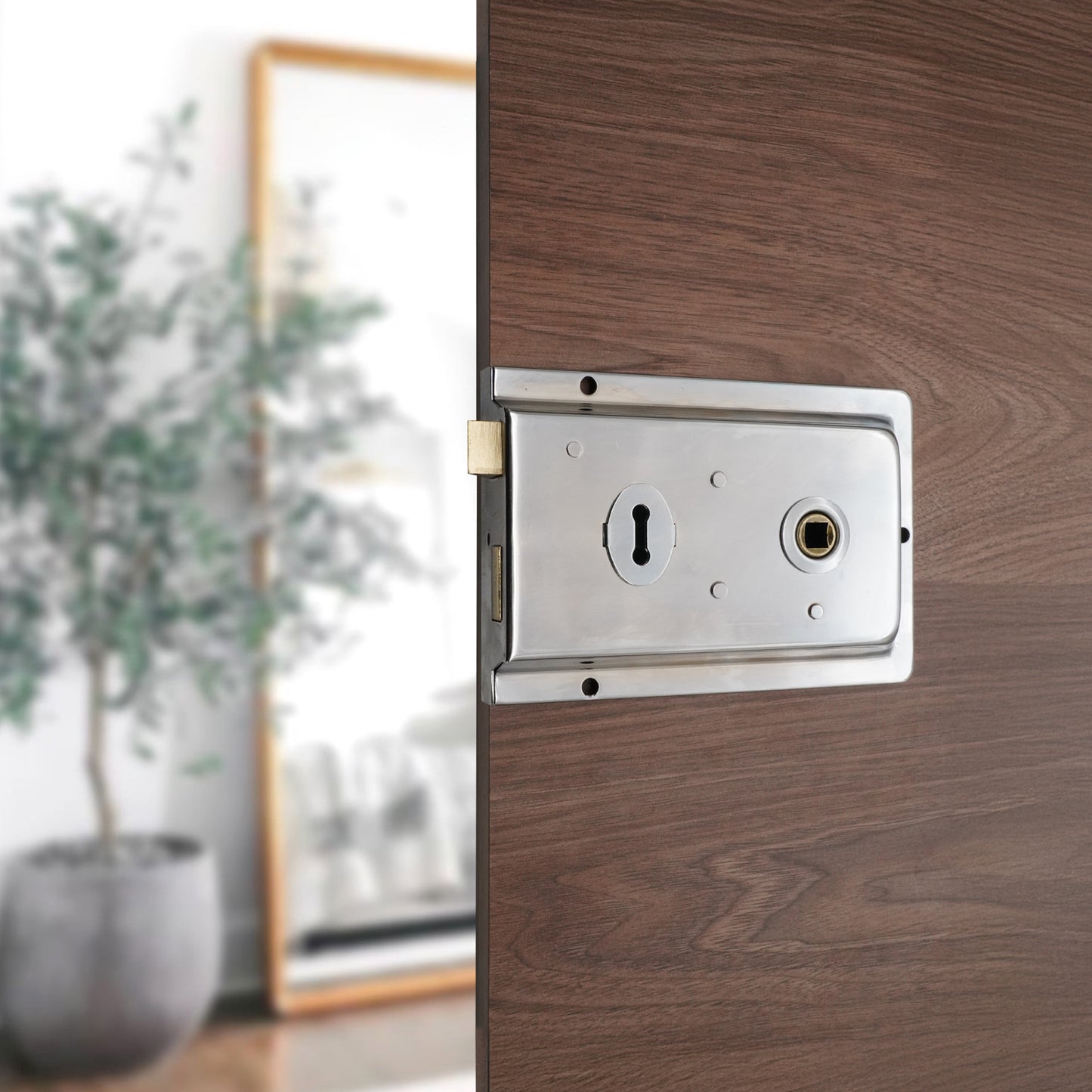 Iron Rim Lock - Fluted Polished Chrome