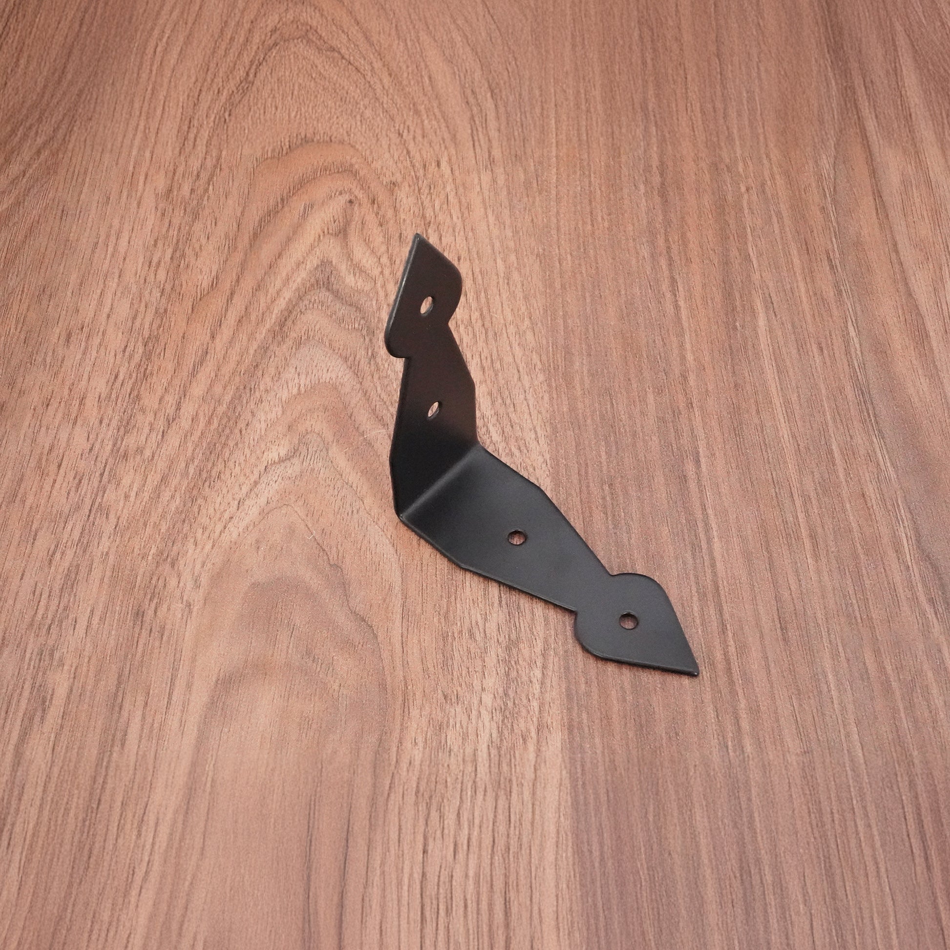 Black Arrow Head Corner Home Decor