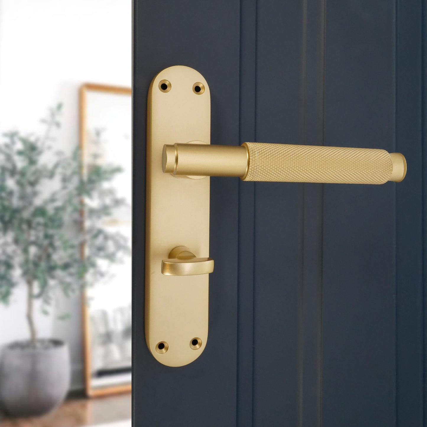 Connaught Knurled Lever on Backplate Privacy Satin Brass