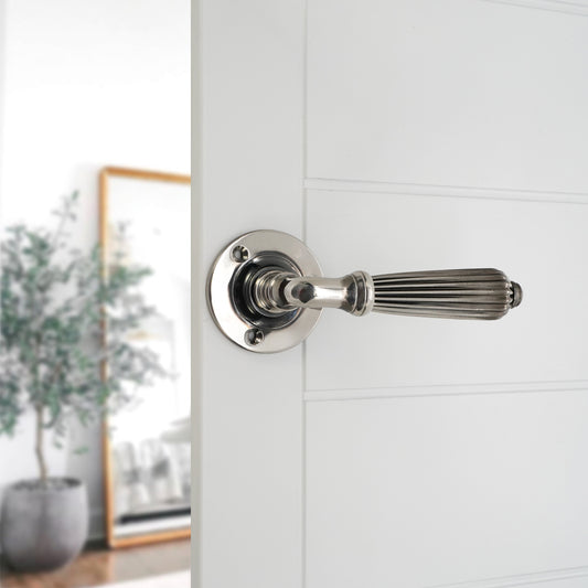 Türgriff mit Regency-Hebel, gealtertes Nickel